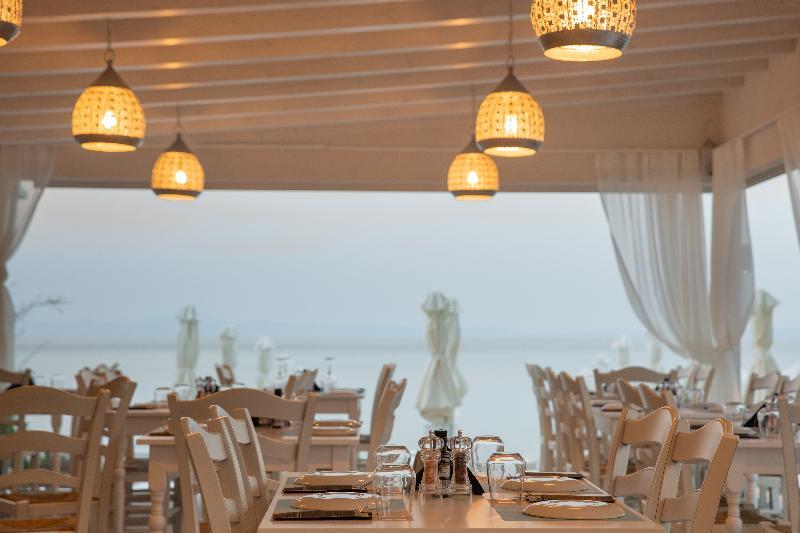 Laguna Resort