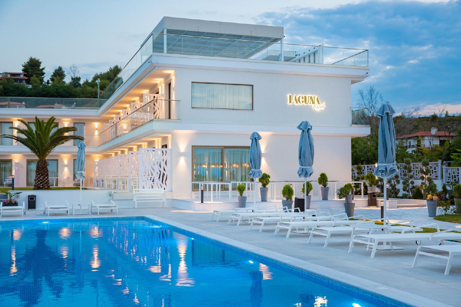 Laguna Resort