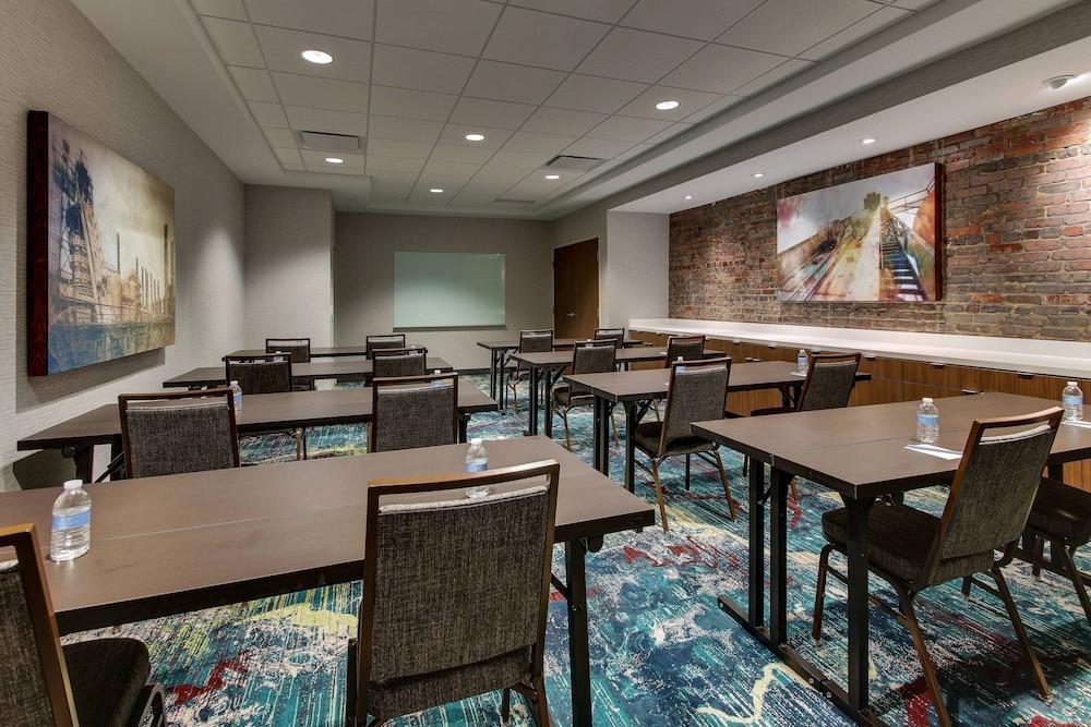 Fairfield Inn & Suites Birmingham Downtown