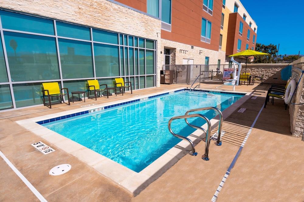 SpringHill Suites Newark Fremont