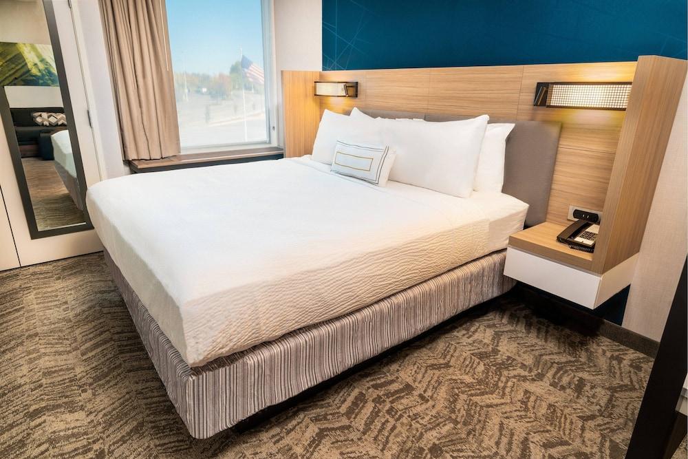SpringHill Suites Newark Fremont