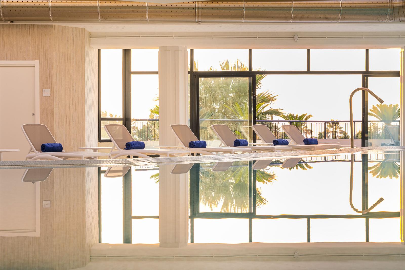 Grand Palladium Garden Beach Resort & Spa
