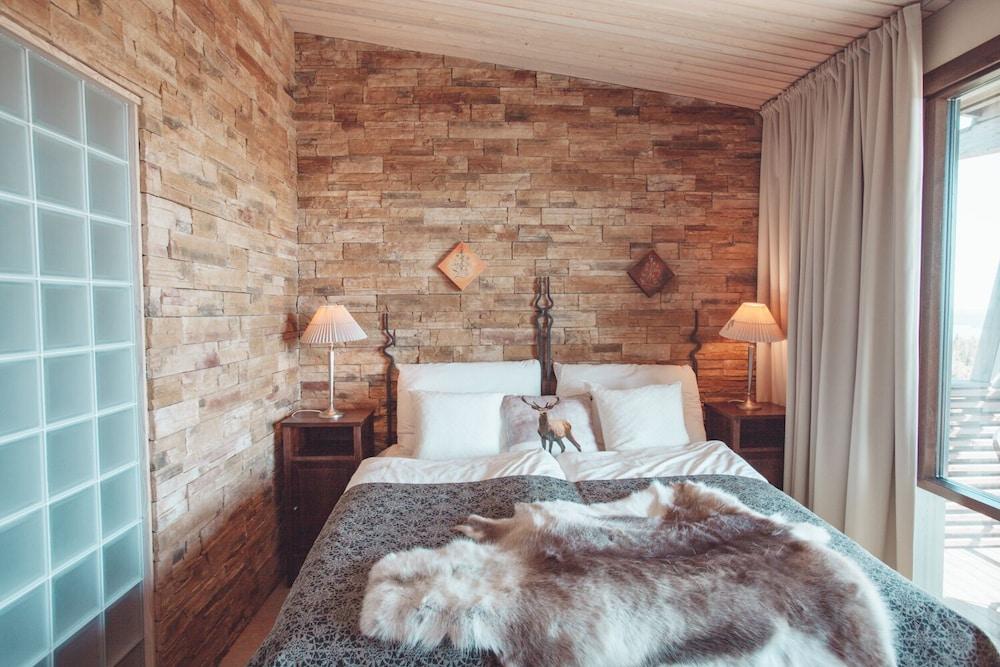 Chalet Ruka Peak - Boutique Hotel & Restaurant