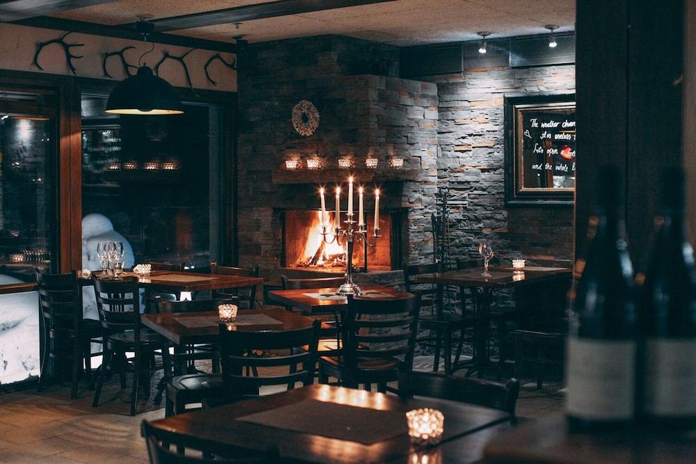Chalet Ruka Peak - Boutique Hotel & Restaurant