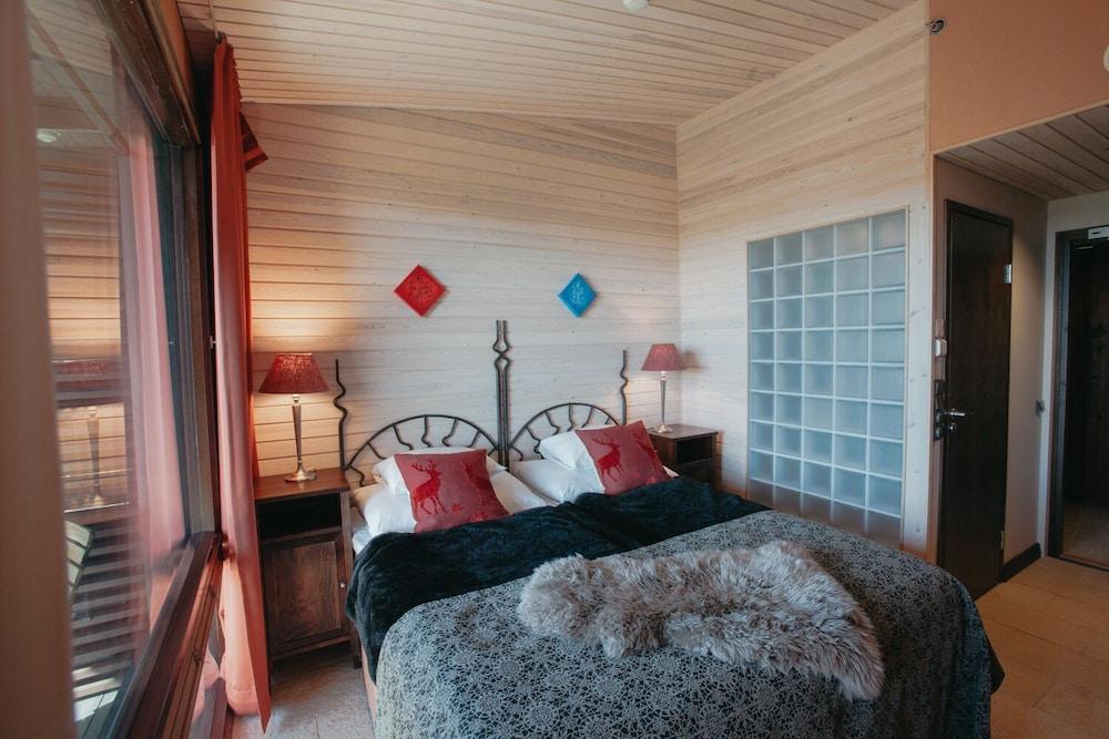 Chalet Ruka Peak - Boutique Hotel & Restaurant