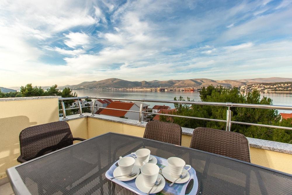 Villa Luna Trogir
