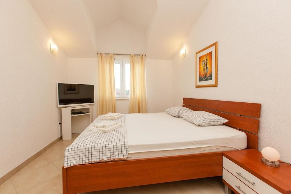 Villa Luna Trogir