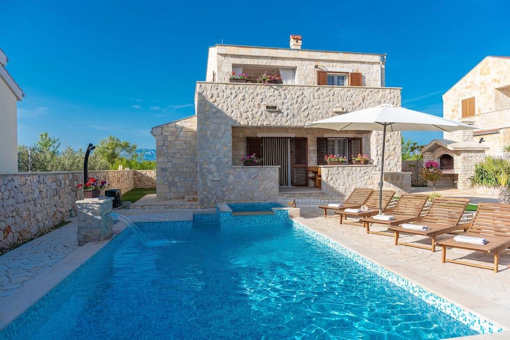 Villa St Vid