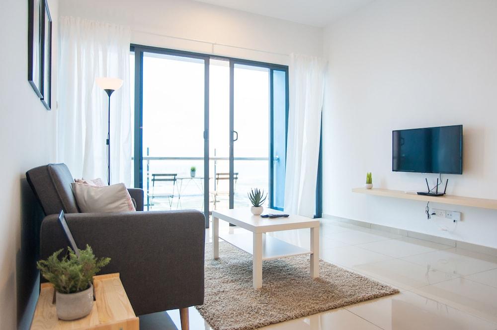 Atlantis Residences