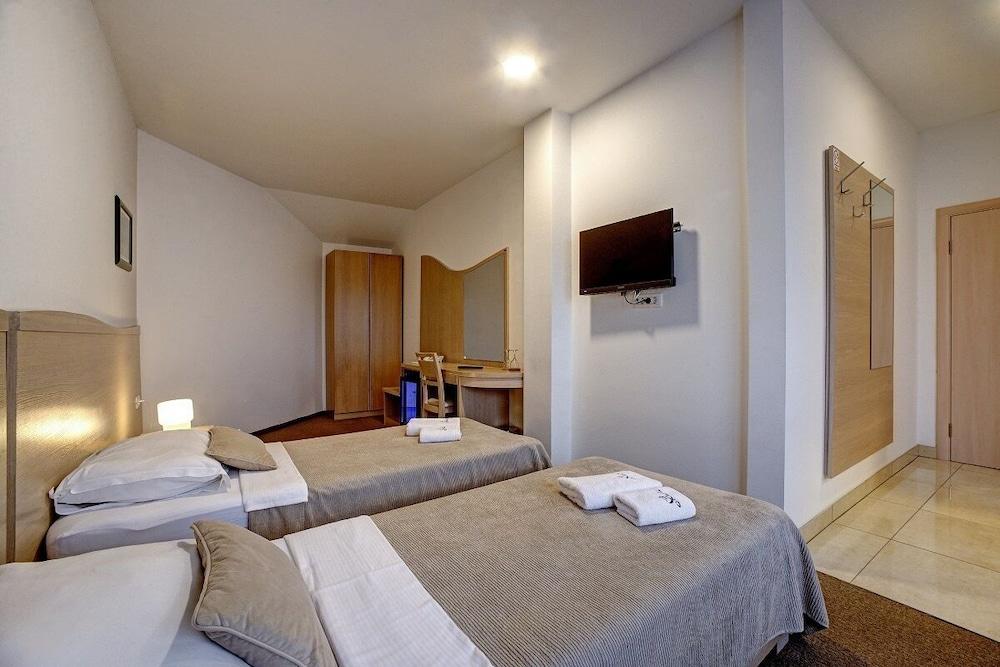 B&B / Restoran Scala