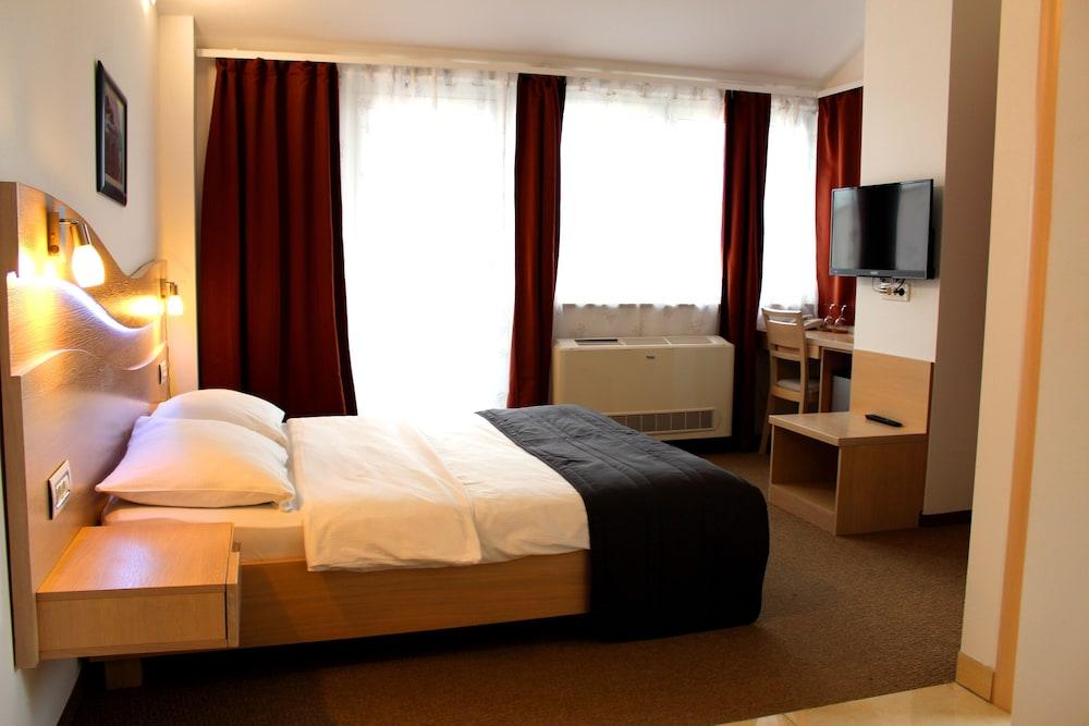 B&B / Restoran Scala