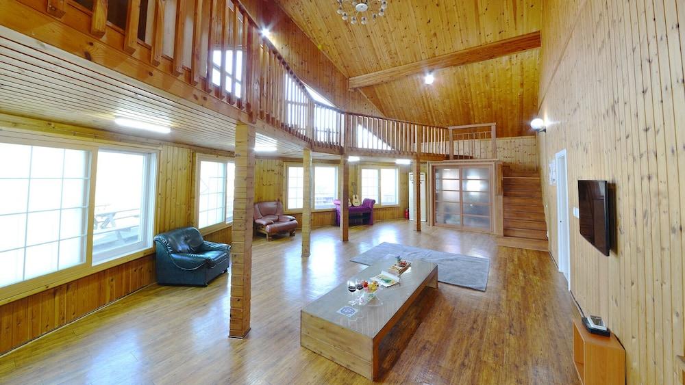 Gapyeong Marusan Pension
