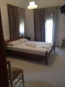 Alekos Rooms and Apartments