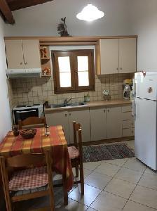 Alekos Rooms and Apartments