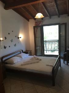 Alekos Rooms and Apartments