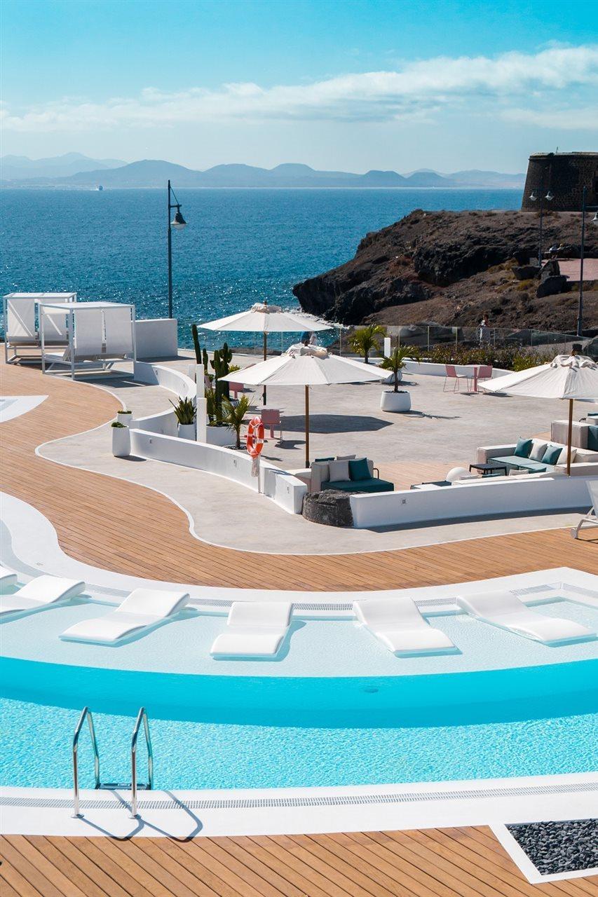 La Cala Suites Hotel