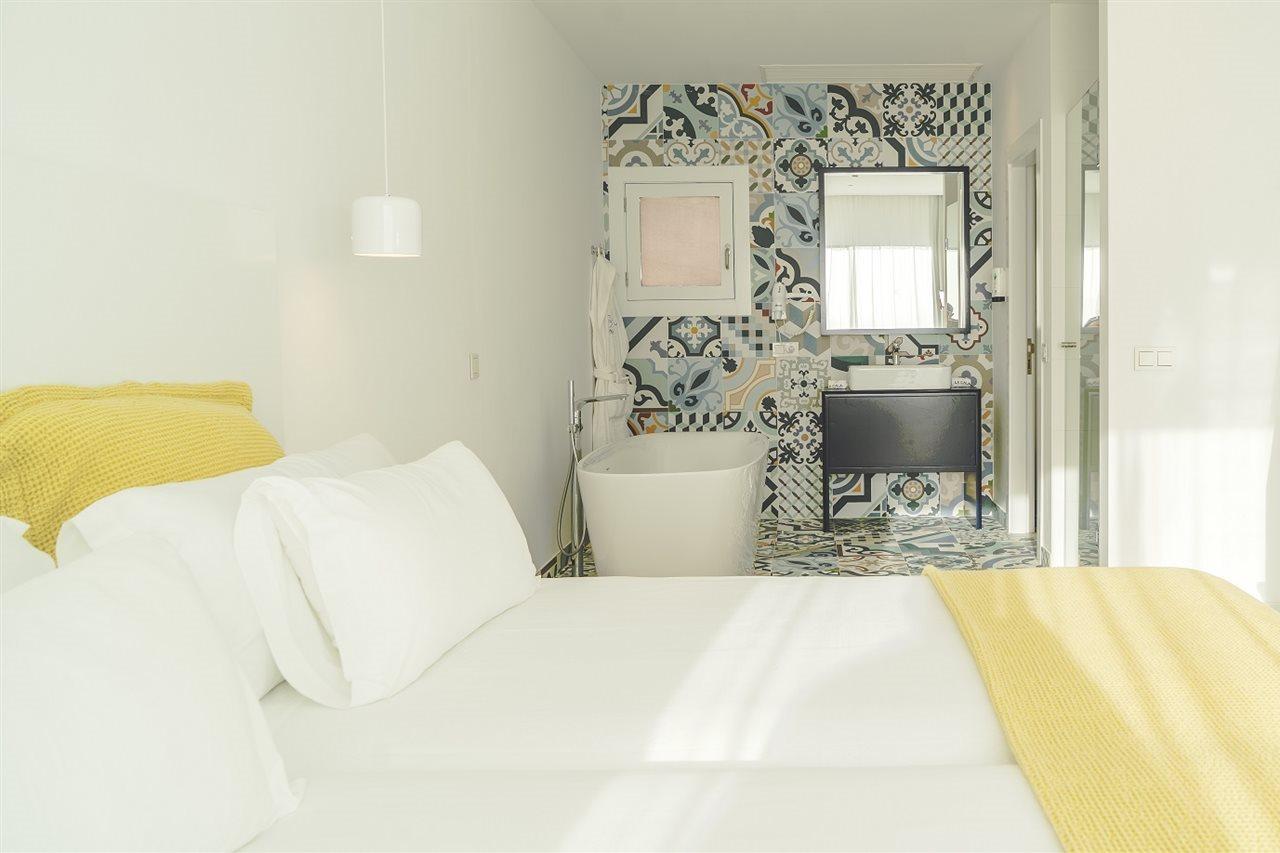 La Cala Suites Hotel