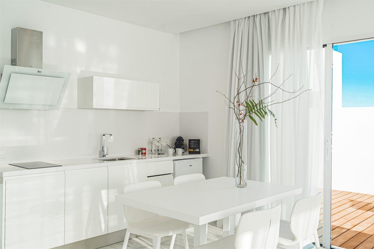 La Cala Suites Hotel