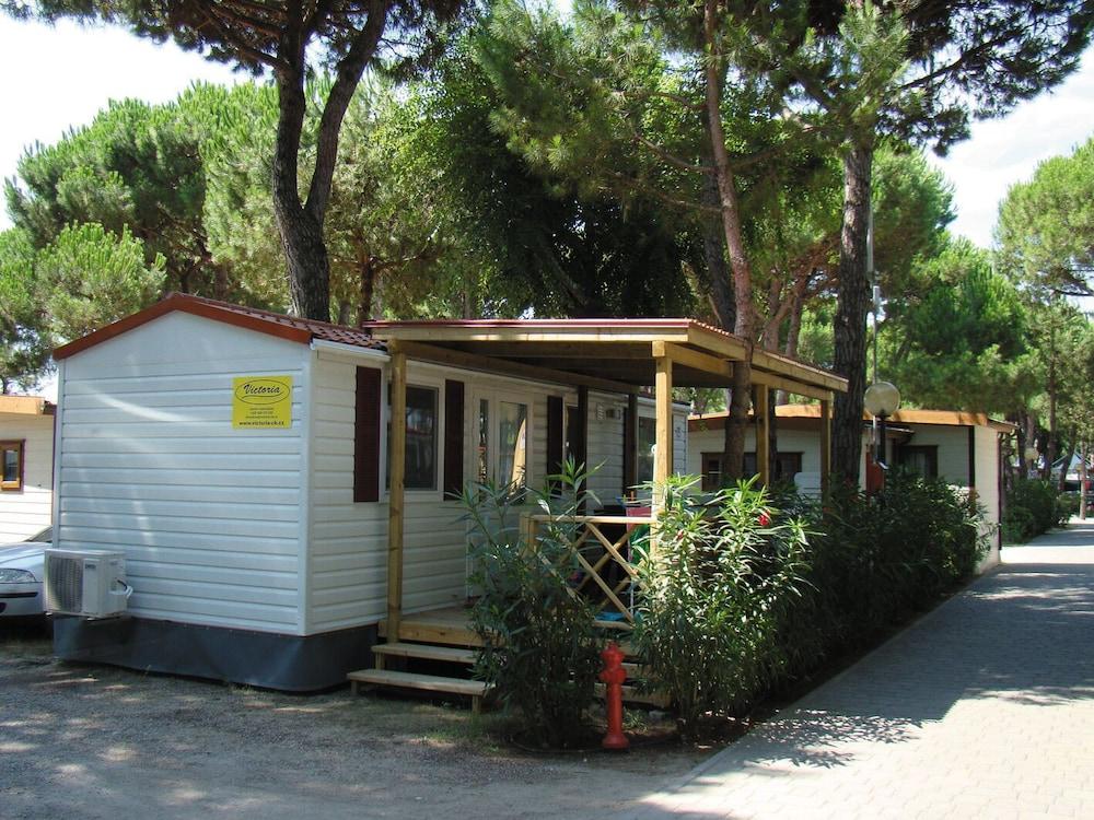 Camping Village Cavallino Mobile Homes