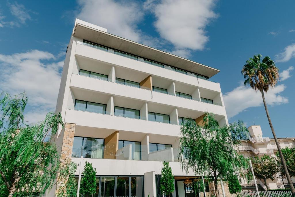 Instants Boutique Hotel - Adult Only