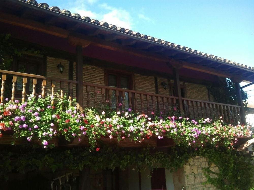La Casa Del Castillo