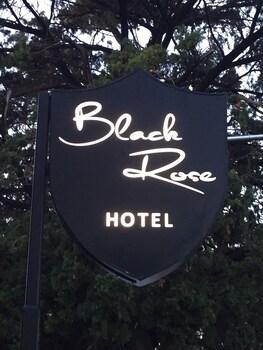 Black Rose Hotel & Suites