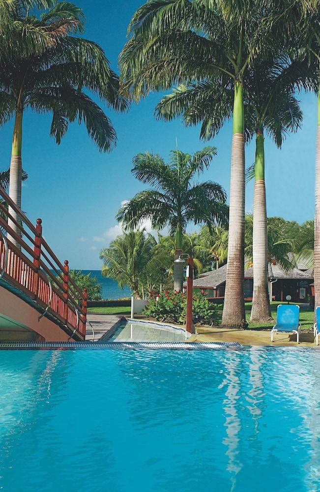 Pierre & Vacances Premium Residence Les Ilets