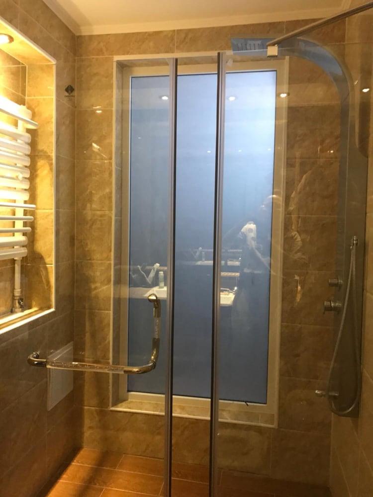 Hotel Zhibek Zholy