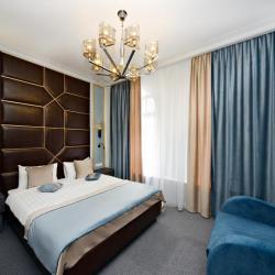 Senator Hotel
