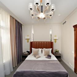 Senator Hotel