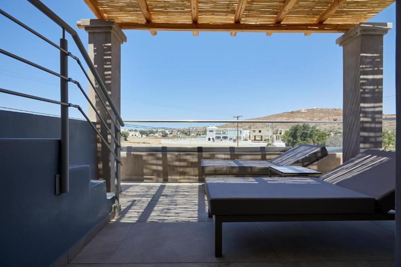 Sea Breeze Luxury Resort Santorini