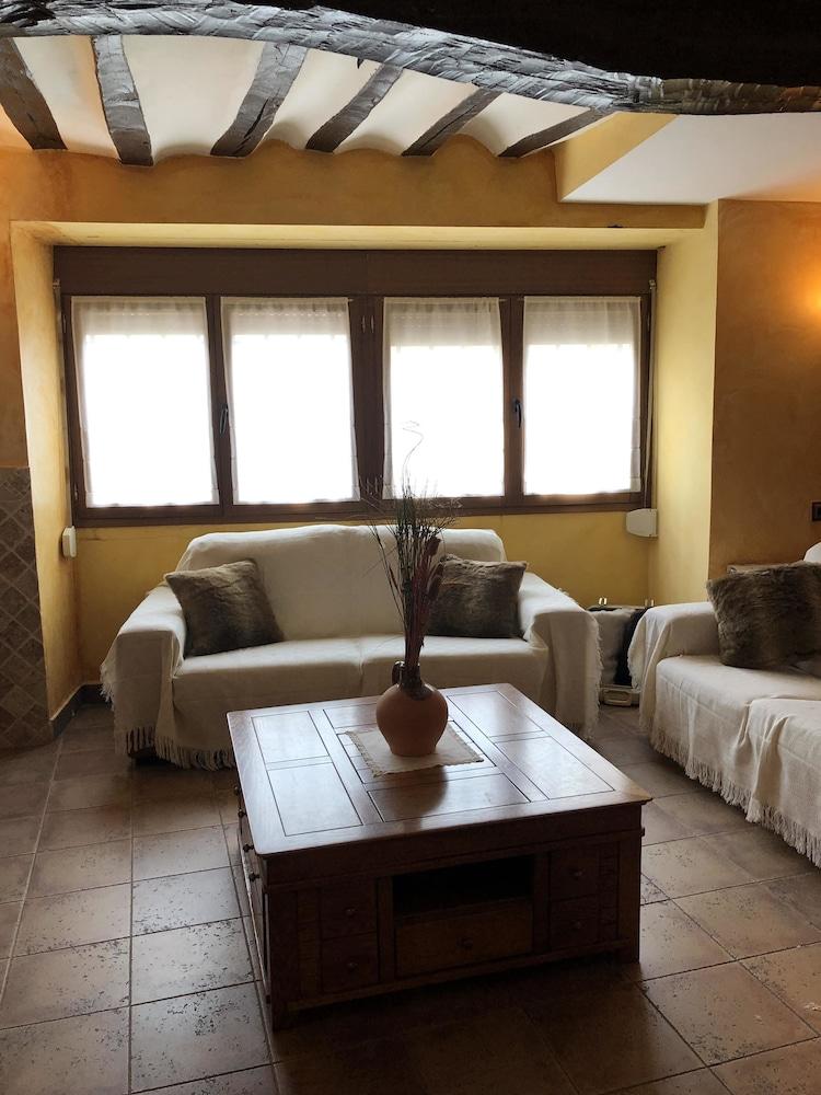 Casa Rural Hormilla