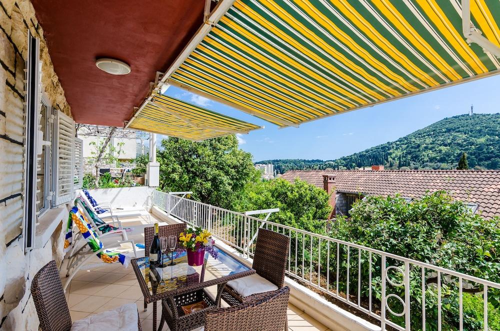 Apartments Mirjana