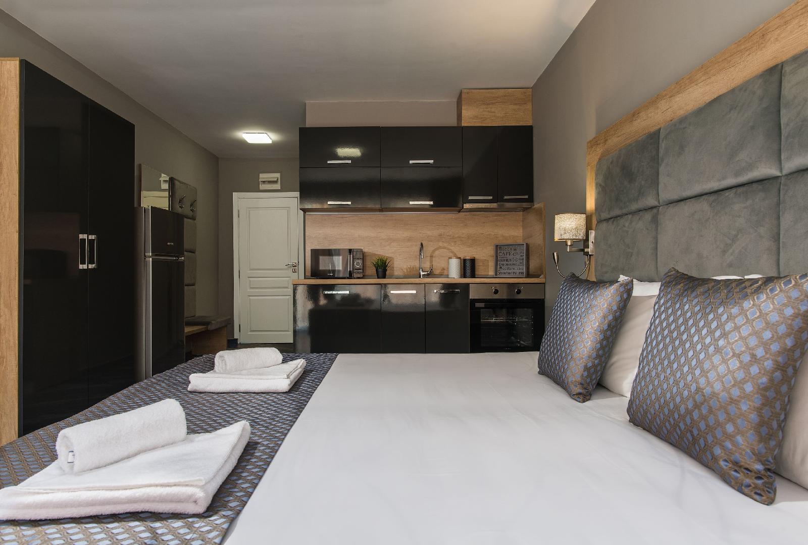 Marina Beach Apartments