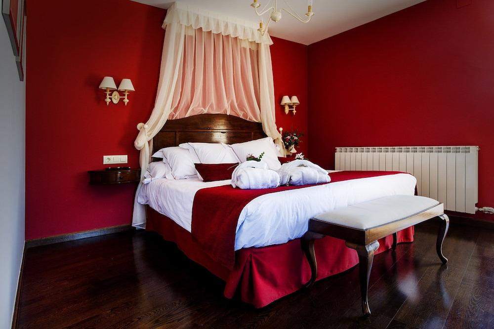 Ligueerre Resort