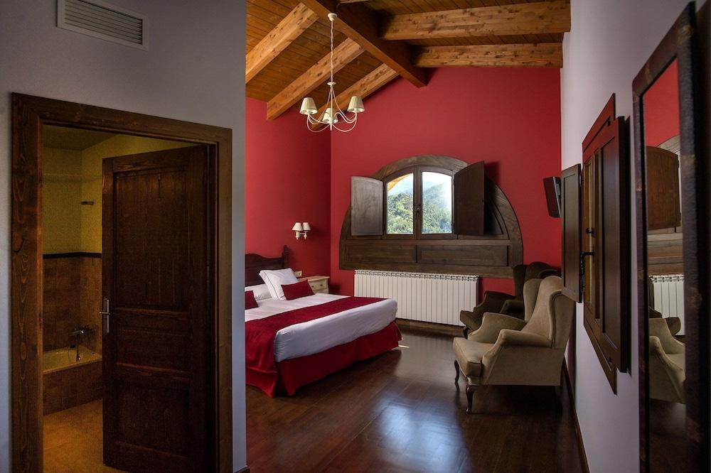 Ligueerre Resort
