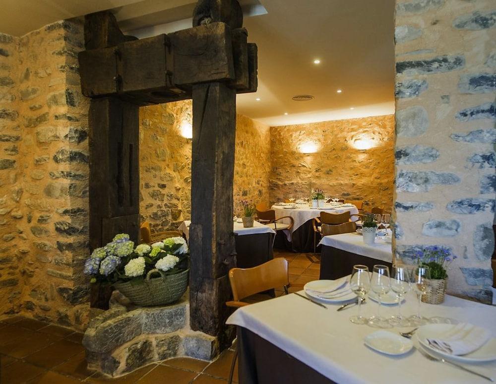 Ligueerre Resort