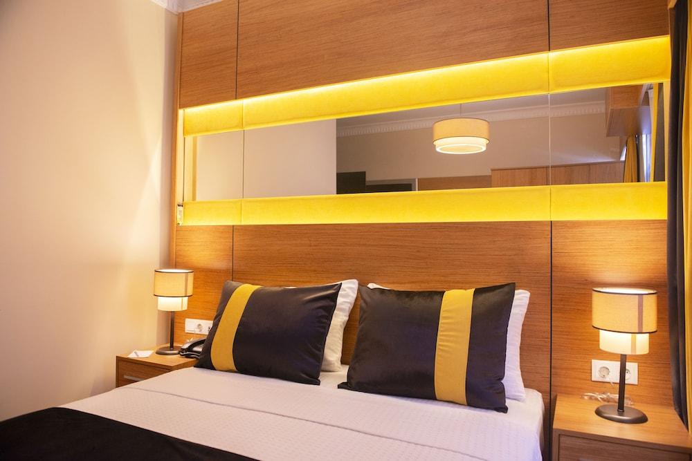Karamans Sirkeci Suites Hotel