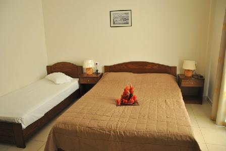 Kalypso Rooms