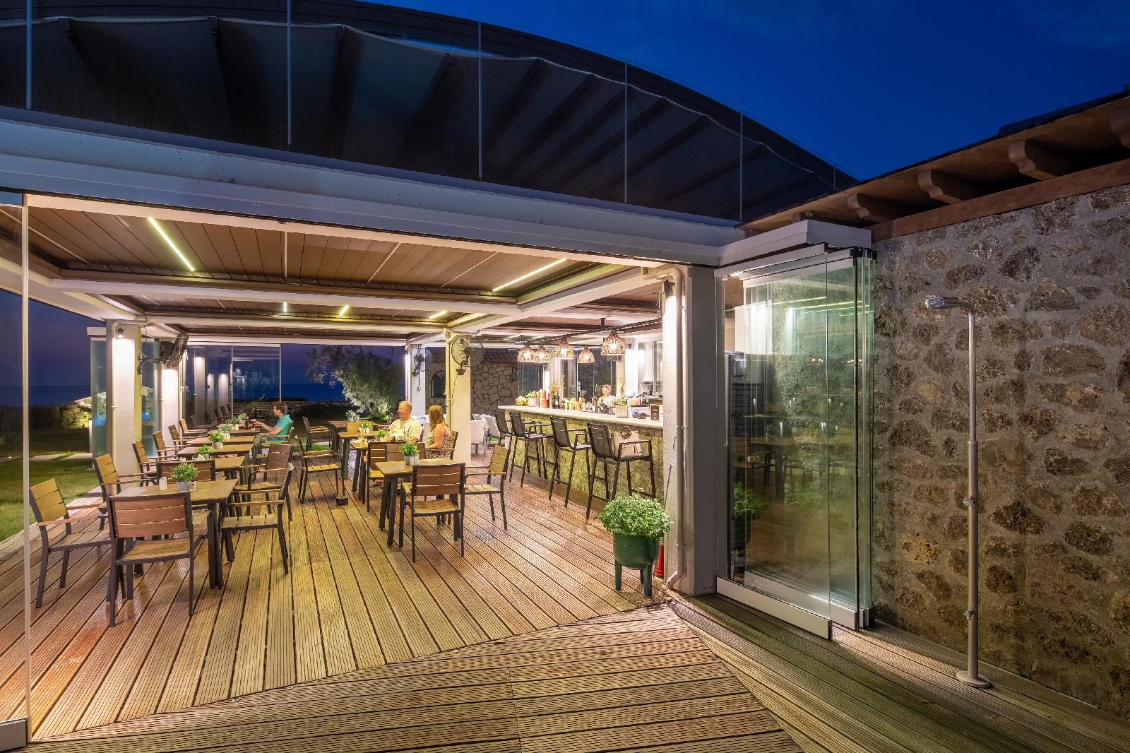 Kyma Suites