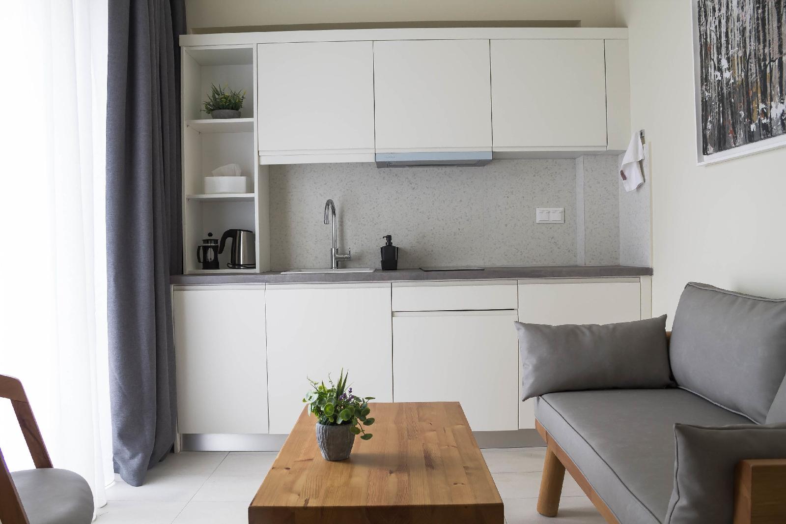 Kyma Suites