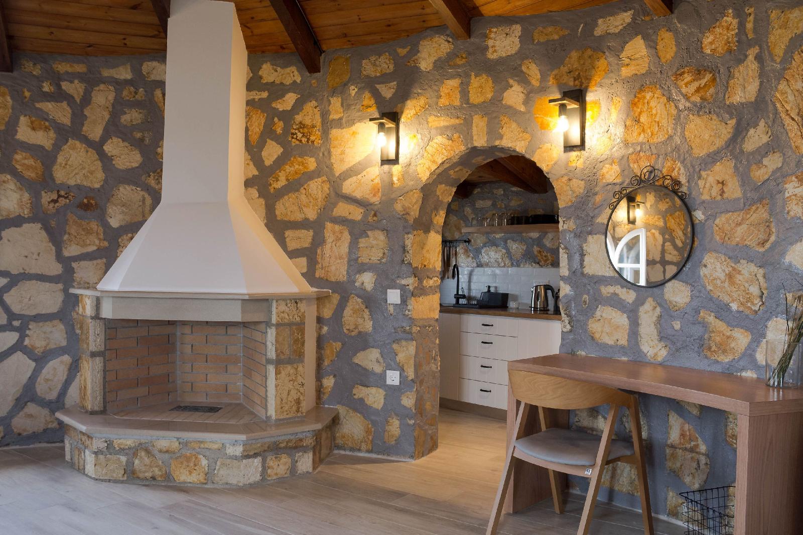Kyma Suites