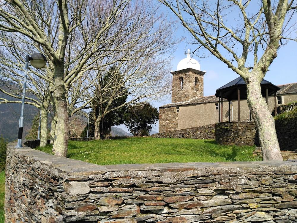 Casa Gonzaiz