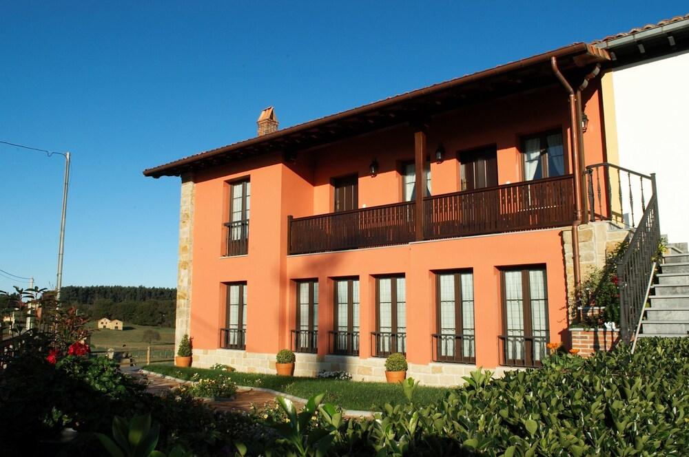 Apartamentos Correhuela