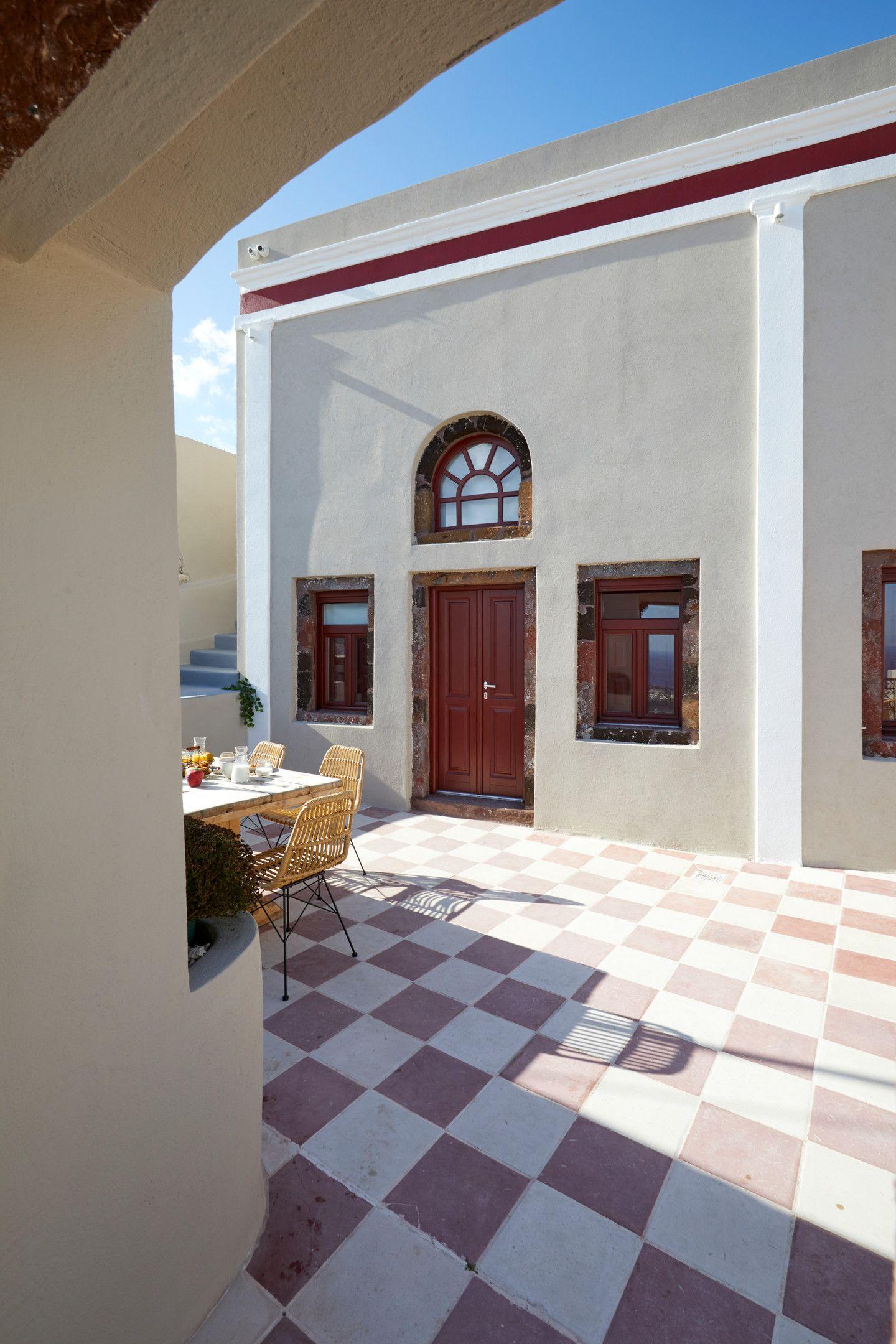 Nano Suites