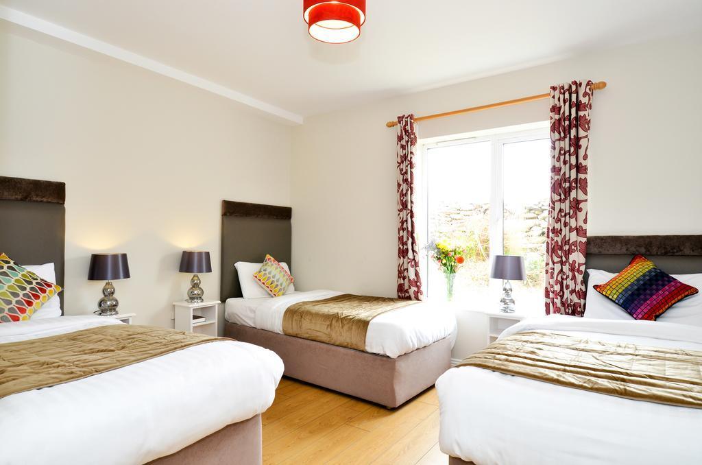 Dingle Harbour Cottages