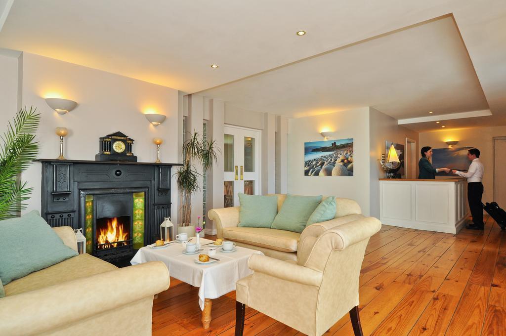 Dingle Harbour Cottages