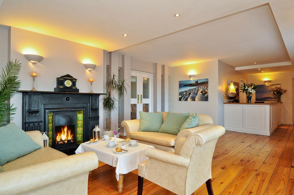 Dingle Harbour Cottages