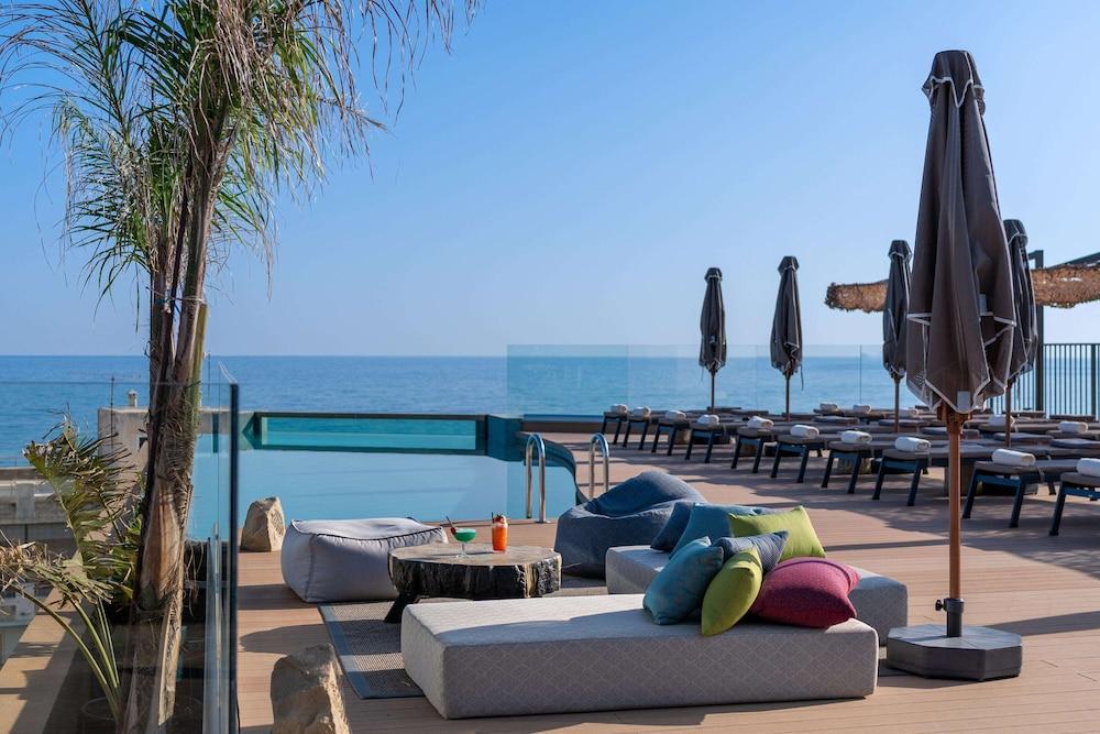 Minos Ambassador - Adults only
