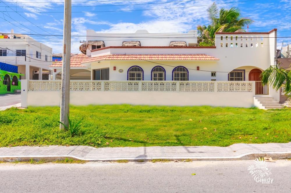 Casa Amor